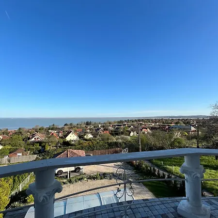 Villa Herczeg Balatongyorok